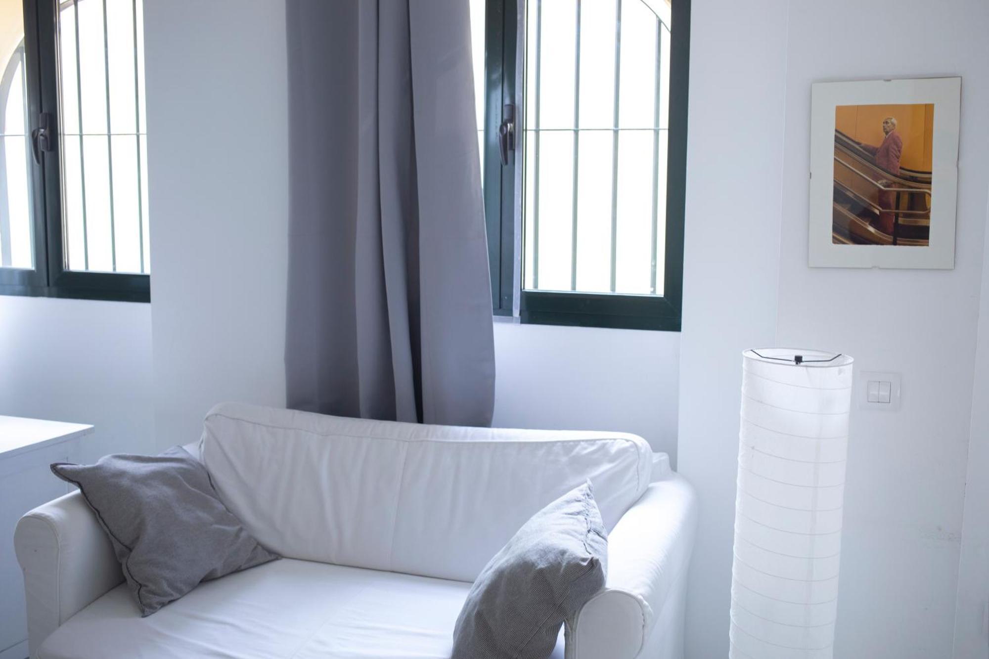 세비야 Atico Con Balcon En Pleno Centro 아파트 외부 사진